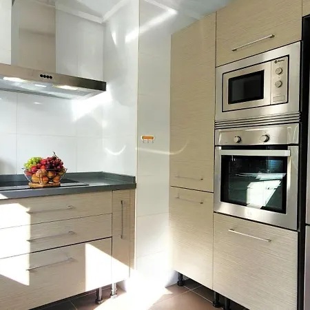 Lovely Apartment:quiet, Sunny And Residential Apartment