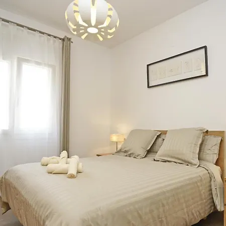 Lovely Apartment:quiet, Sunny And Residential Apartment Denia